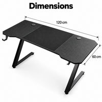 Dimensions du bureau gaming : 120 x 60 cm